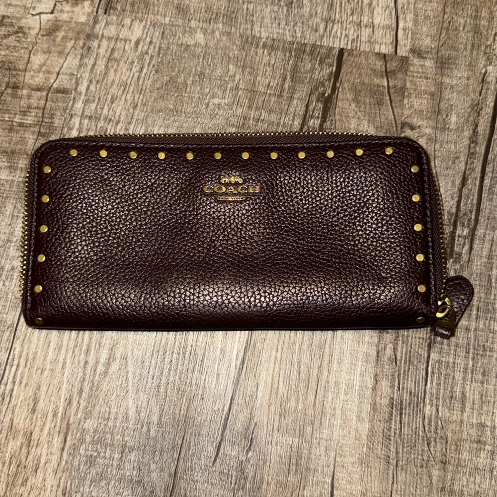 Coach wallet leather